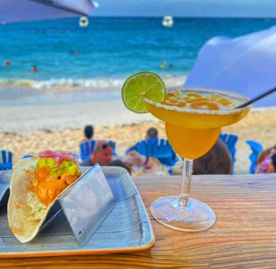 Los Corales Villas And Suites - Beach Club, Spa, Restaurants Punta Cana Ngoại thất bức ảnh