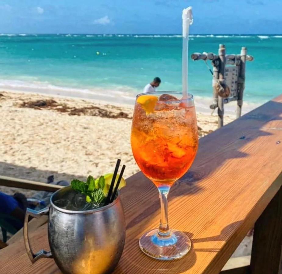 Los Corales Villas And Suites - Beach Club, Spa, Restaurants Punta Cana Ngoại thất bức ảnh